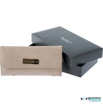 Product Photographer - Pringle Wallets
